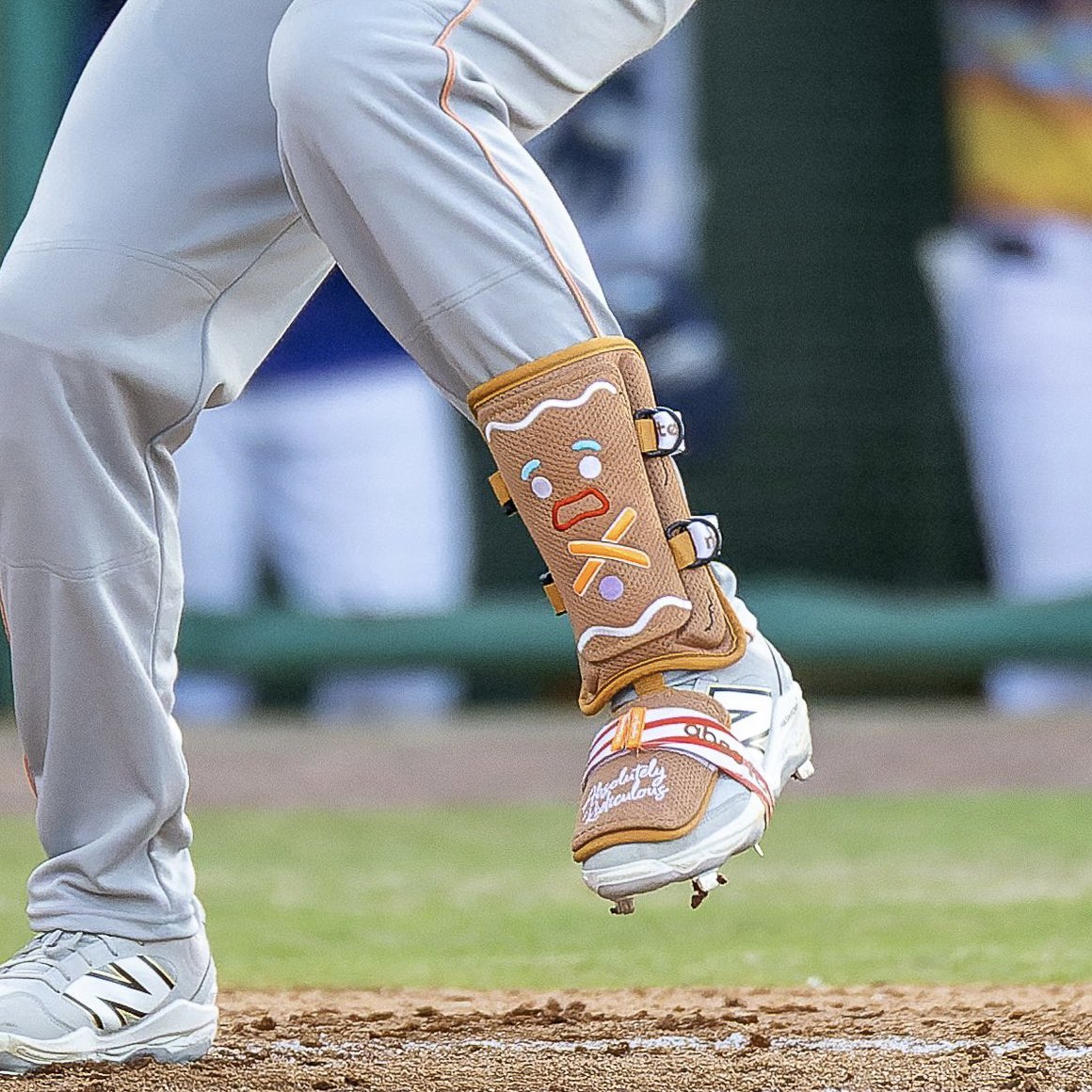 NO, NOT THE BUTTONS!

NOT MY GUMDROP BUTTONS!