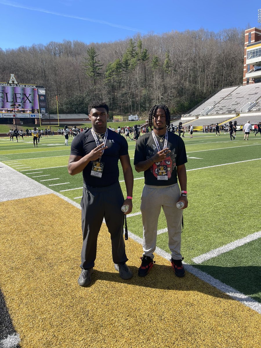 SimeonMoore9's tweet image. Had an amazing time @AppState_FB yesterday. Appreciated the hospitality from all the coaches and how competitive practice was. @CoachSpeir @CoachDjSmith @Cfuller29Coach @Coach_Favero @elite360recruit