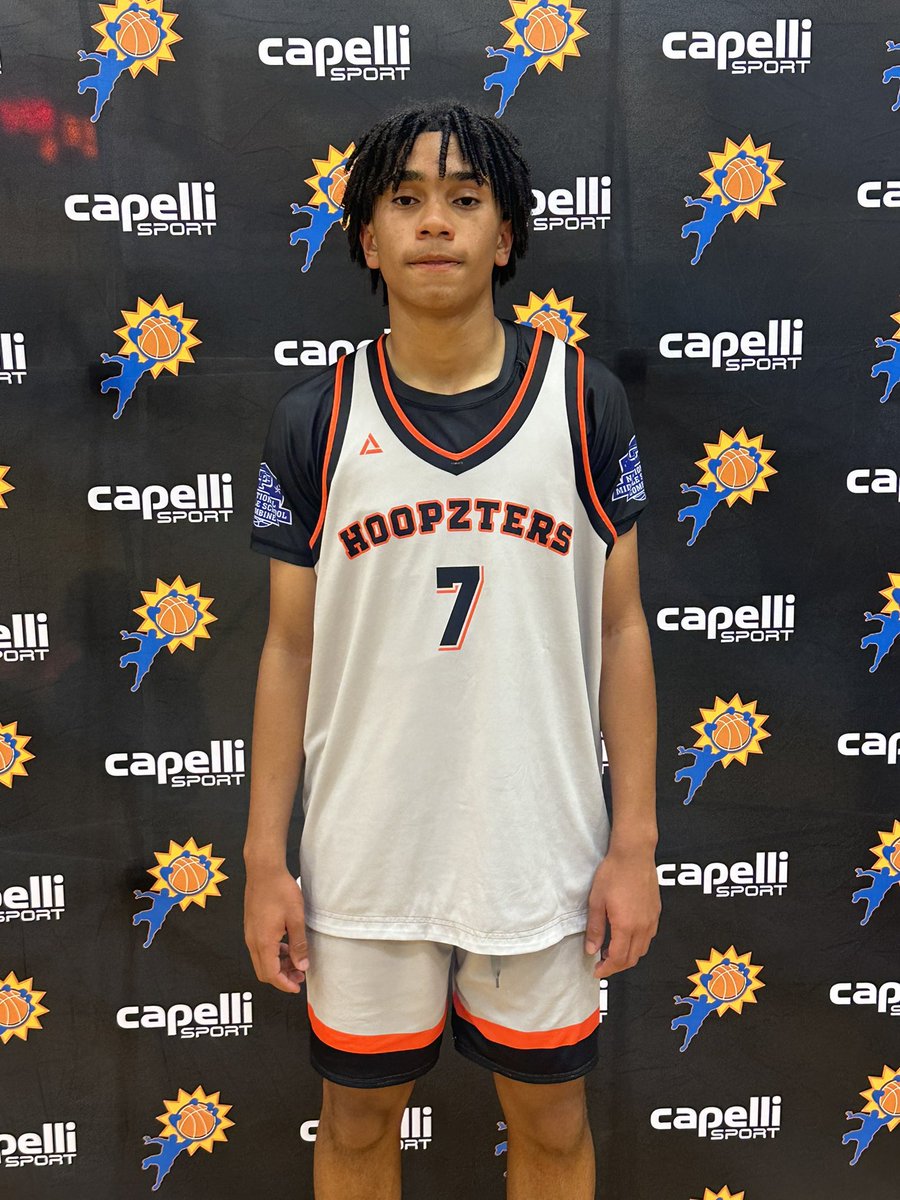#BIGSHOTS #RockyTopTipOff

16U 

Hoopzsters - 69 
#5 Spencer Ream 12
#3 Owen Smith 14
#7 Max Hayden 15

Academy Athletics - 68

<a href="/BigShotsGlobal/">BIG SH🏀TS</a>