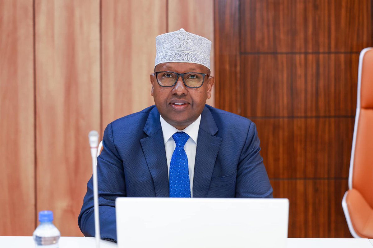 AmbGuure's tweet photo. Minister of Foreign Affairs of Somalia Amb. Ahmed Moallim Fiqi is the father of the unity of Somalia today. He is a legend, a hero like our ancestors who sacrificed their lives &amp; wealth for the freedom &amp; unity we enjoy today.
@AhmedMoFiqi 
@TheVillaSomalia 
@SomaliPM 
@UNSomalia https://t.co/rGFjjUFPML