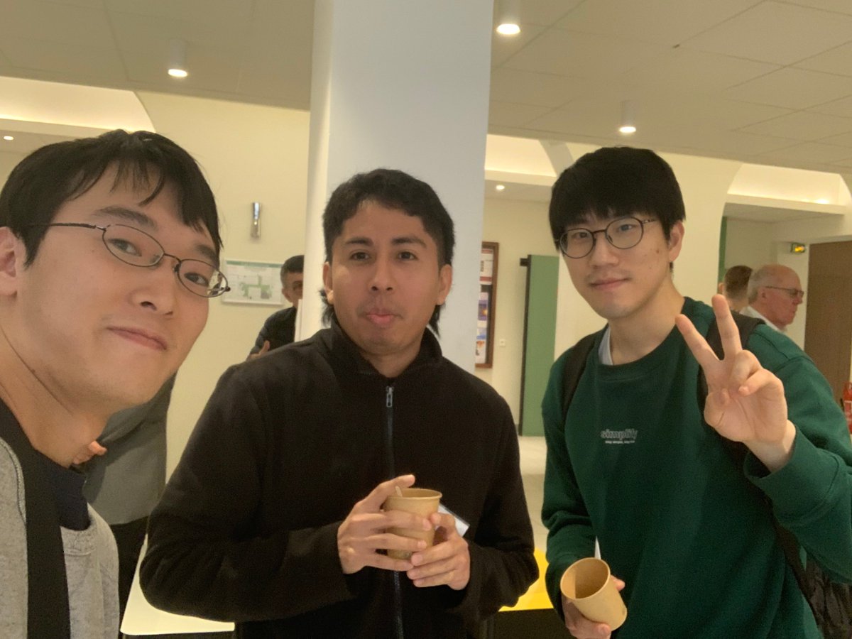CIMPA_Math's tweet image. Fredy Diaz Garcia (UNAM) joined the 'Representation Theory & Noncommutative Geometry' programme at IHP, Paris (6 Jan - 4 Apr 2025) with CIMPA funding. 📚 See pics of his research journey! 👏 #CIMPA #Mathematics #Research 🌍 More: cimpa.info/en/node/57