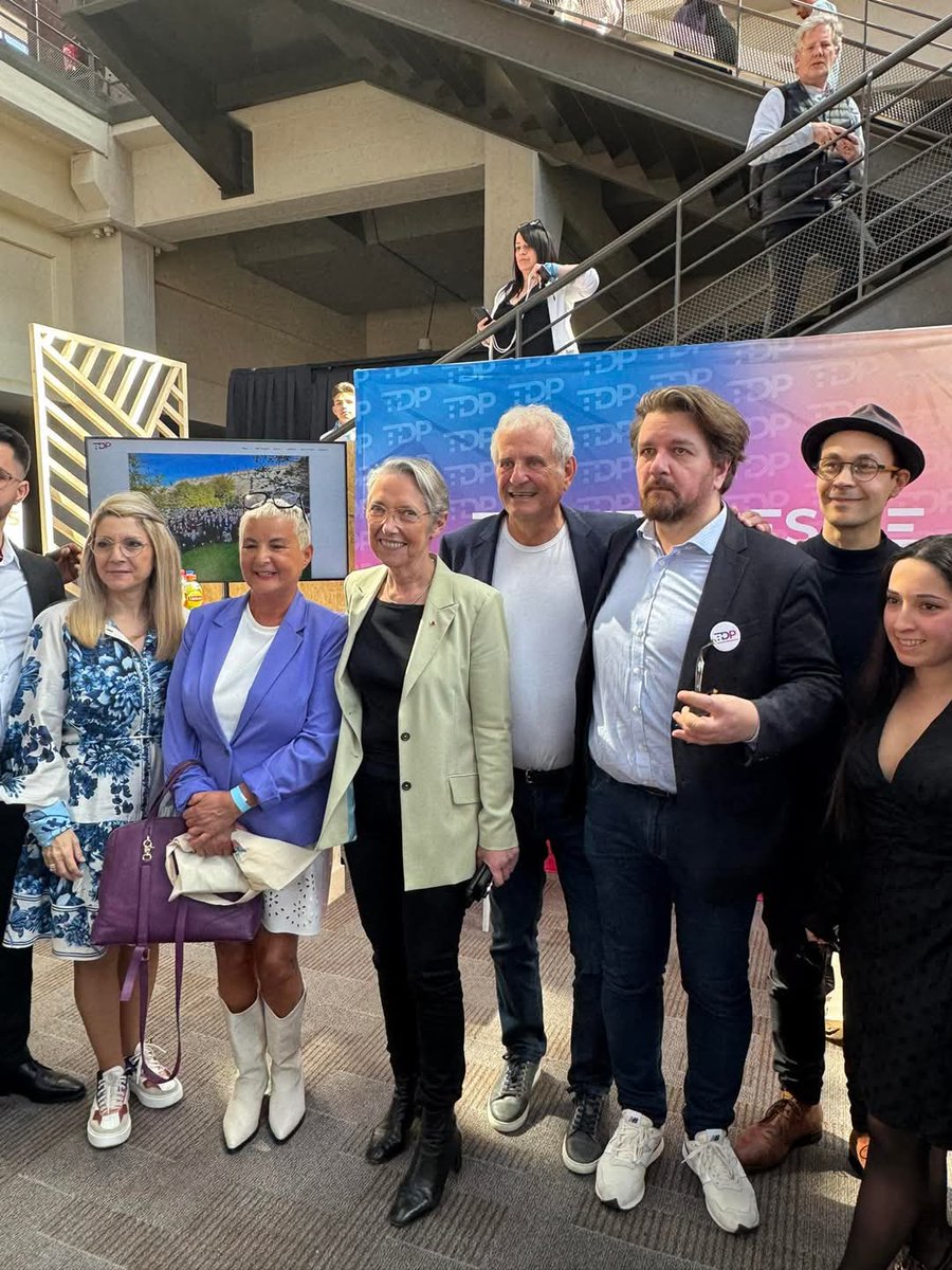 Territoires de Progrès (@terresdeprogres) on Twitter photo ➕️ de 9000 personnes réunies à la Cité du Cinéma pour L’Événement <a href="/Renaissance/">Renaissance</a>.
#TDP est pleinement mobilisé pour défendre une gauche réformiste, sociale et européenne.🇪🇺
👉 Face aux extrêmes, nous choisissons la responsabilité et l’action. ➕️ de 9000 personnes réunies à la Cité du Cinéma pour L’Événement <a href="/Renaissance/">Renaissance</a>.
#TDP est pleinement mobilisé pour défendre une gauche réformiste, sociale et européenne.🇪🇺
👉 Face aux extrêmes, nous choisissons la responsabilité et l’action.