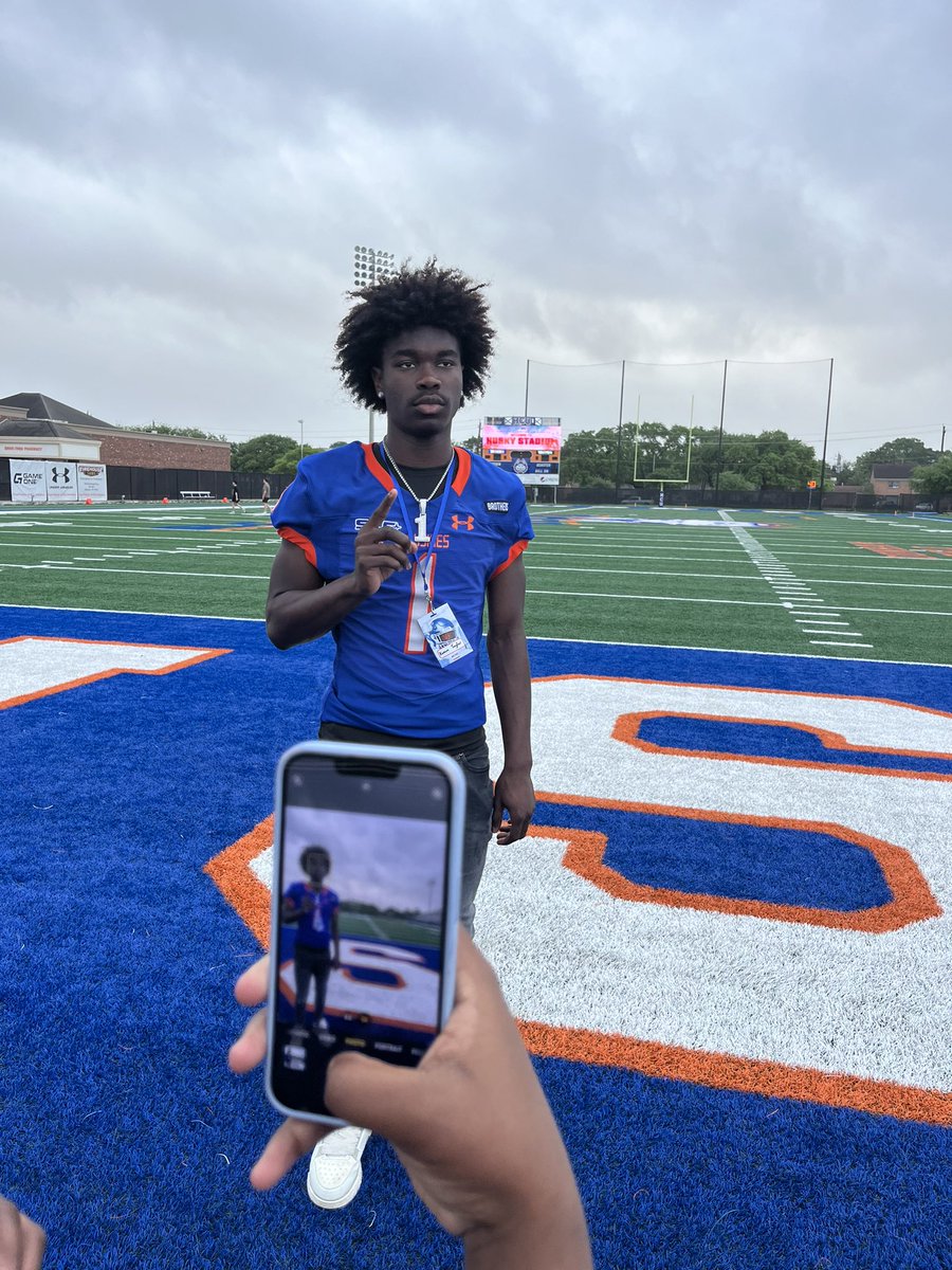 Kaven Taylor (@kaven_kt_taylor) on Twitter photo Had an amazing time at Houston Christian University yesterday <a href="/CoachAWin/">AARON WINCHESTER</a> <a href="/coach_brodie/">Skillz Evolution SOUTH - Craig Brodie</a> Had an amazing time at Houston Christian University yesterday <a href="/CoachAWin/">AARON WINCHESTER</a> <a href="/coach_brodie/">Skillz Evolution SOUTH - Craig Brodie</a>