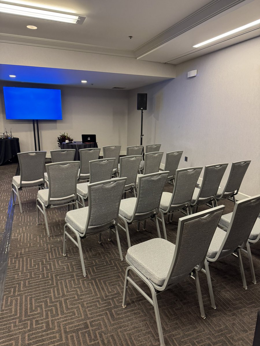 I had the opportunity to speak about careers in science policy at #ASPET2025 Career Connections. Great questions and discussion with the audience! #sciencepolicy <a href="/ASPET/">ASPET</a> <a href="/VAInstitute/">Van Andel Institute (VAI)</a>