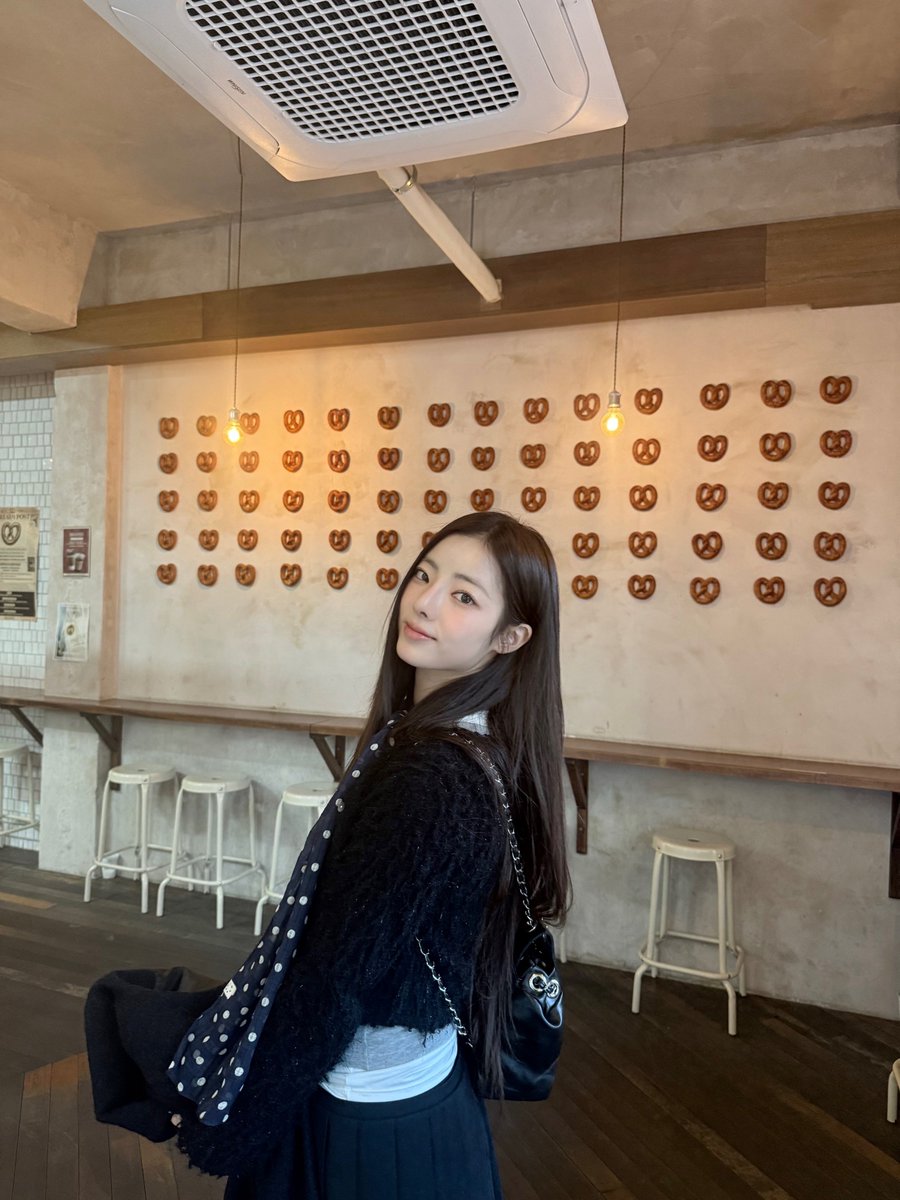 RBW_PURPLEKISS's tweet image. [#고은]

봄🌸

#퍼플키스 #PURPLE_KISS #GoEun