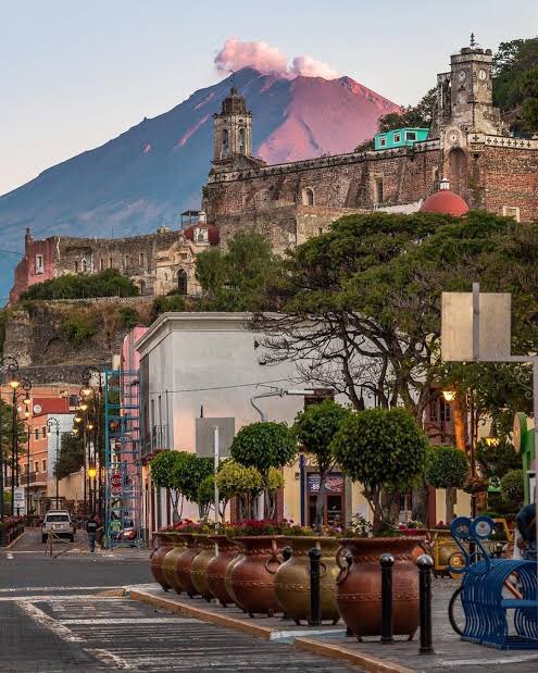 SimpleSpanish_'s tweet photo. 4. Atlixco - Puebla
A magical and charming town nestled in the heart of Puebla https://t.co/q8zcY4YLit