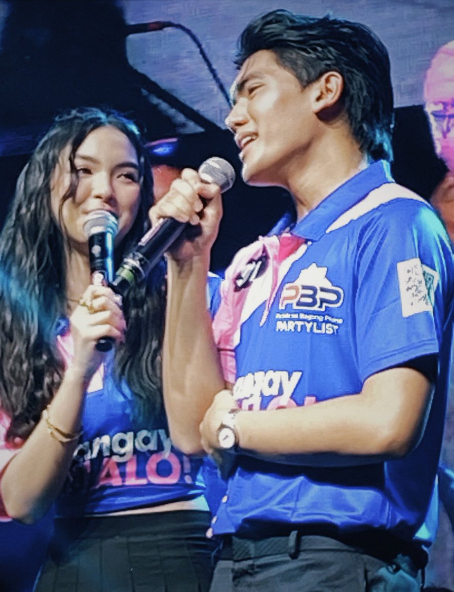 chinitacute0801's tweet photo. BluePink po tayo ngayon opo mga taga taytay Rizal hi 

KAIREN IS THE MOMENT https://t.co/eWqkAV7mRS