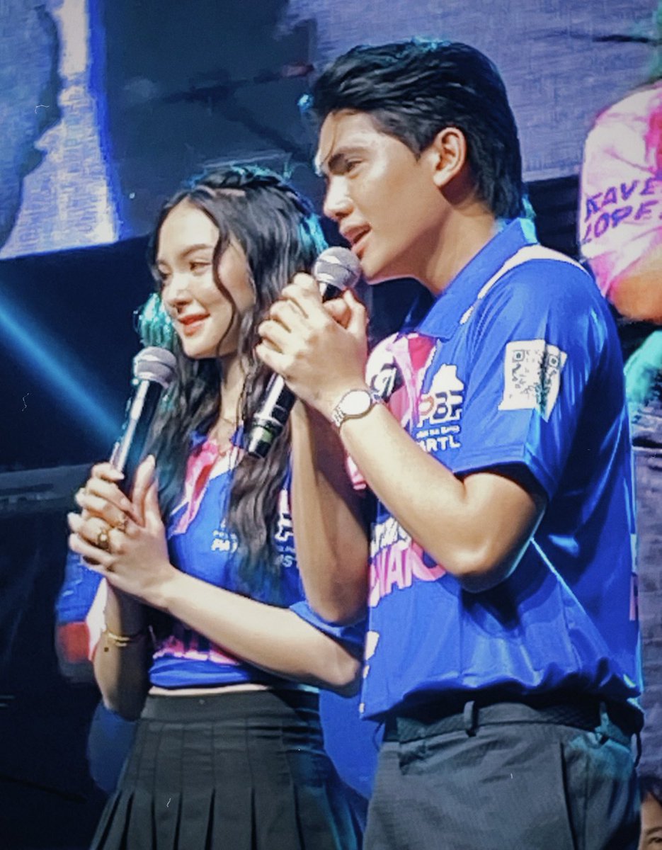 chinitacute0801's tweet photo. BluePink po tayo ngayon opo mga taga taytay Rizal hi 

KAIREN IS THE MOMENT https://t.co/eWqkAV7mRS