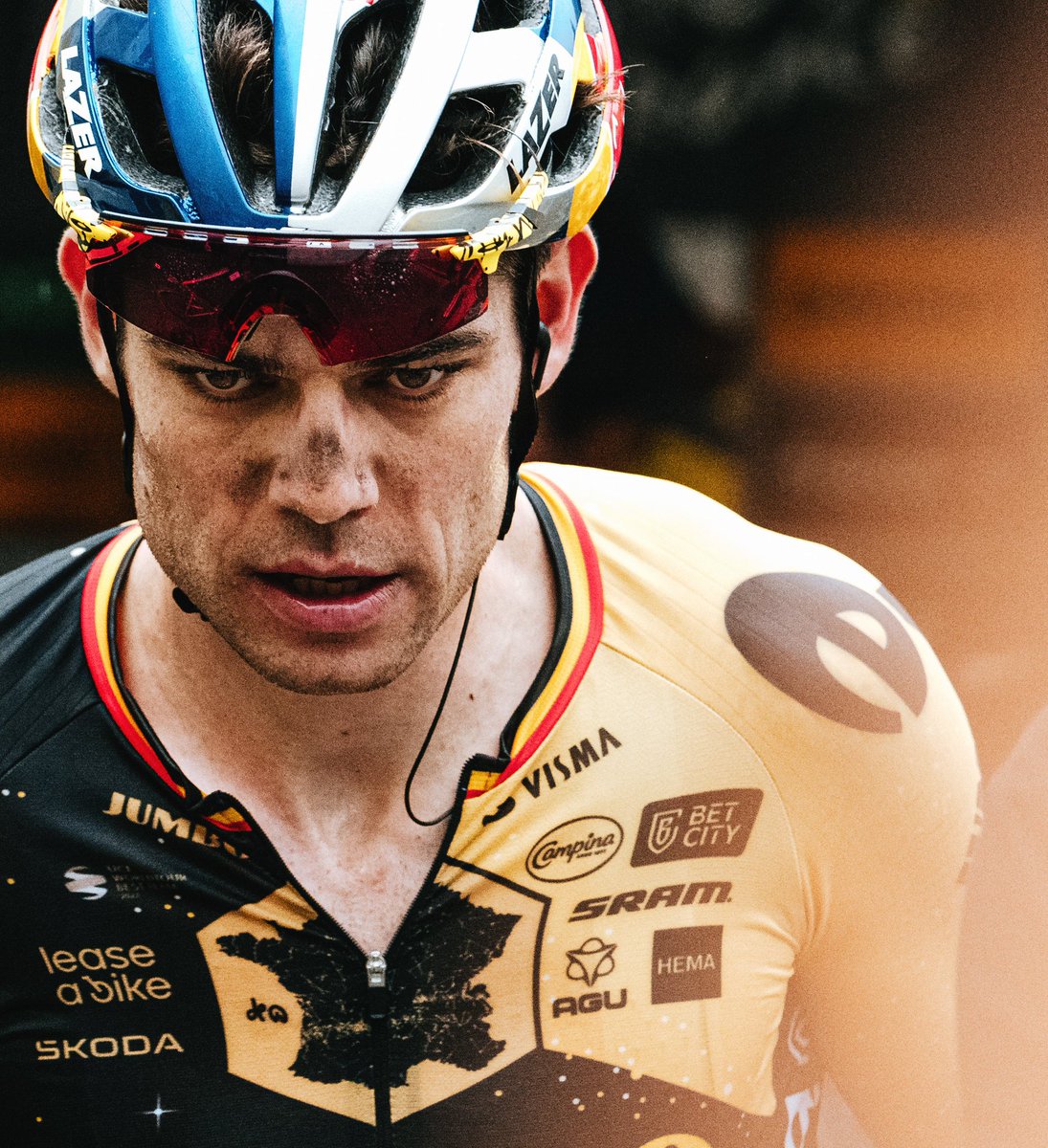 MinetteMinette1's tweet image. Excellent ride, Wout! You have silenced all those who criticized you!