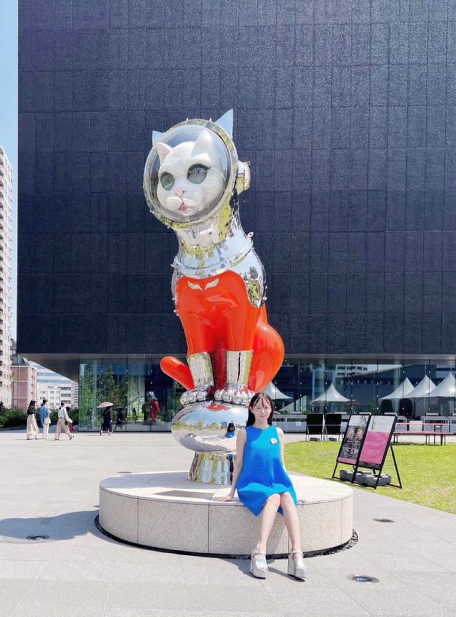 ほんまや。おなじみ、小豆島町の大江町長もニャーしとる ヤノベケンジ