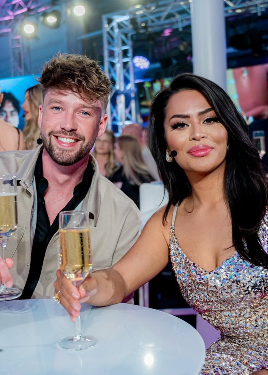 Jane Karto tweet media