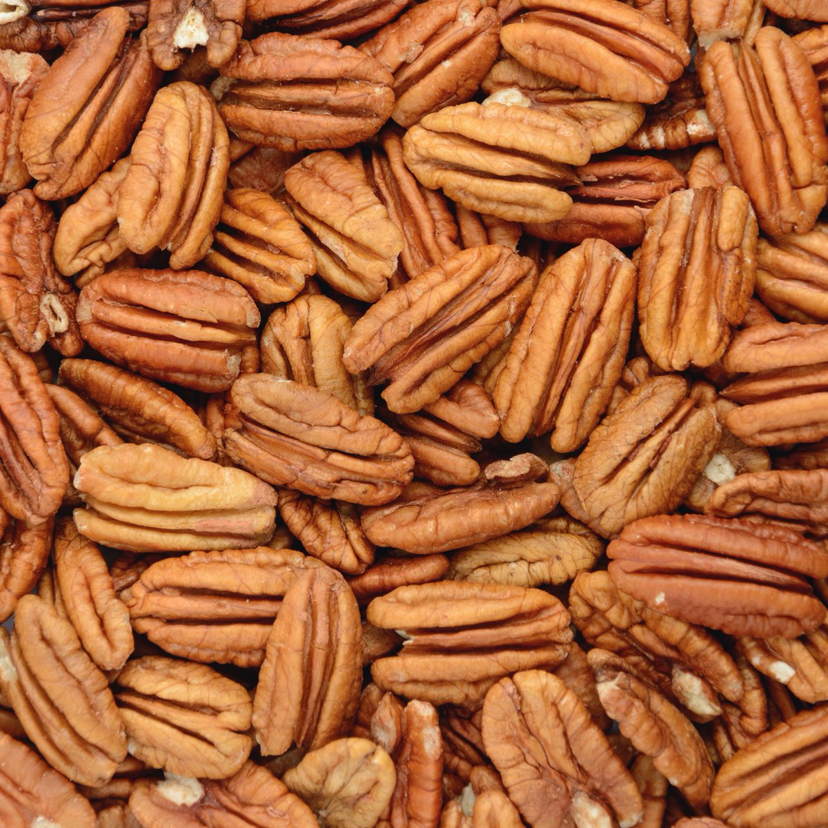 FarmFreshPecans's tweet photo. 🚨 Exciting News! We have fresh surplus stock of pecan halves! Pecan halves, meal and Roasted &amp; Salted Peanuts are Buy 3, Get One FREE! Simply add 4 (mix &amp; match) to cart and the discount is automatically added at checkout!  Shop now at https://t.co/X8qf9ivBmC https://t.co/1dFLlMIALF