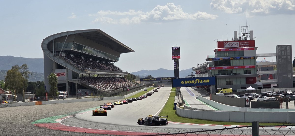 Menos mal que siempre estan las resistencias para salvar los domingos de procesión, tremendas 4h de <a href="/EuropeanLMS/">European Le Mans Series</a> en <a href="/Circuitcat_cat/">Circuit de Barcelona-Catalunya</a> hasta el último minuto para saber el ganador !!!!