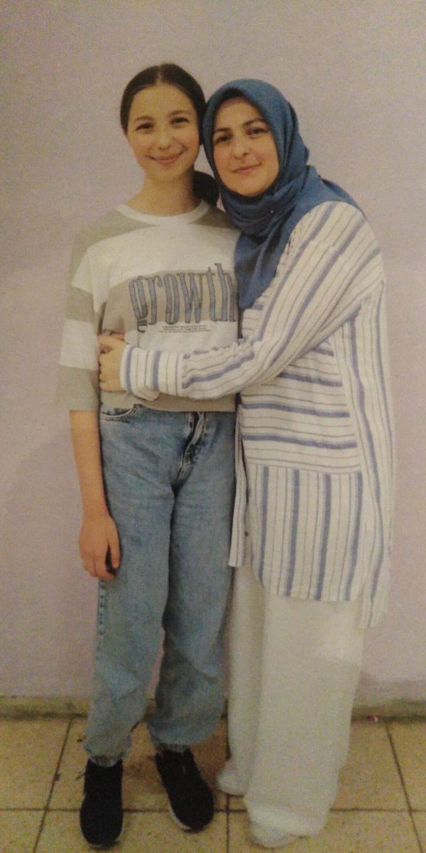 Gergerlioğlu: Annesi tutuklu bir çocuk öldü, mutlu musunuz?

TR724’ün edindiği bilgilere göre annesiyle açık görüş yaptıktan bir gün sonra yatağında ölü bulunan epilepsi hastası Sümeyra’nın ölüm sebebi henüz bilinmiyor

✍️Sevinç Özarslan
@sevincozarslan2

tr724.com/gergerlioglu-a…