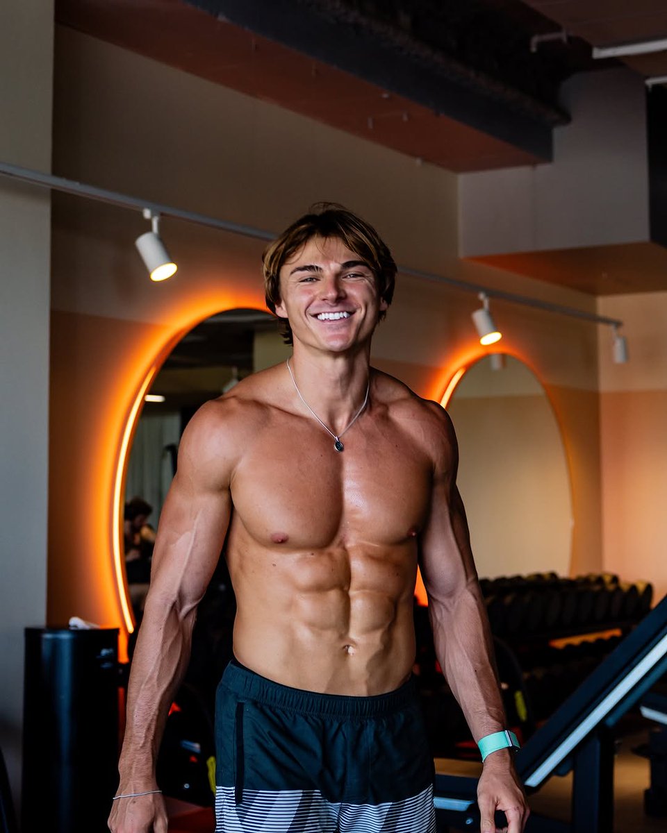 Alfie Robertson tweet media