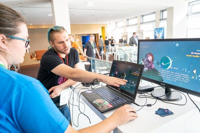 🎮 Neugierig auf die Games-Branche?

Komm zum Baltic Games Fest – das größte Event im echten Norden!
🎮 Demos, 🎤 Talks, 🤝 Networking &amp; mehr!

Hol dir auf unserem Discord  10% Rabatt &amp; buche dein Ticket jetzt! 🚀
#balticgamesfest
balticgamesfest.com/baltic-dev-days 
discord.gg/7pJMbZqC