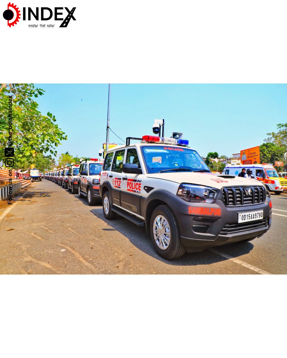 the_odishaindex's tweet image. Sambalpur police received 15 new, high-tech PCR vehicles to enhance crime control.
#Sambalpur #Police #PCR
