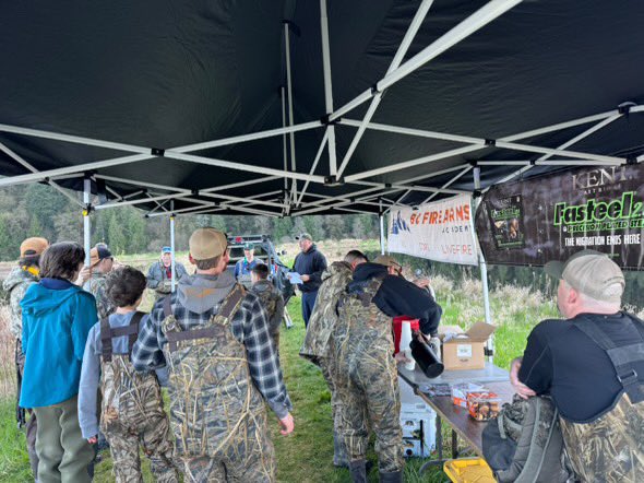 Pittwaterfowler's tweet image. Some “thank yous” to our volunteers from Kent Cartridges Canada, @BCFirearmsAC , FowlPlay Lanyards, fresh brewed coffee and mini cini buns during morning meeting and hotdogs on the BBQ for lunch! #pittwaterfowlers #woodducks #nestingboxes #conservation #grassroots