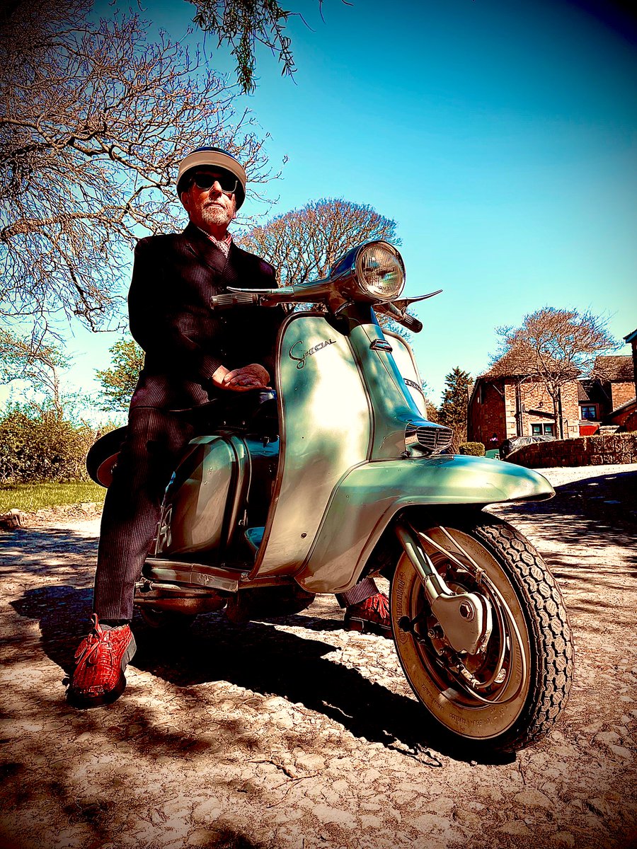 Will Sergeant tweet media