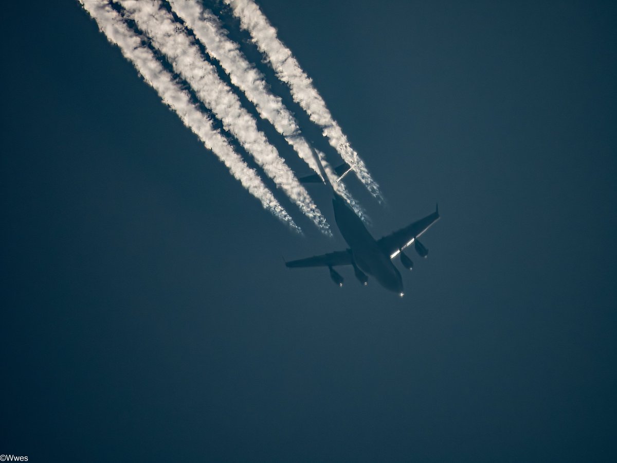 wesleyb1989's tweet photo. April3:
#RCH897 (#Travis)
#AE145F (06-6161) 
#USAF #C17 (#33000ft)
Boeing C-17A Globemaster III

(#NLspot #Planespotting #Nikon #P950 #P1000 #Aviation #Avgeek #ADSB) https://t.co/Hr3xJ8iMSE