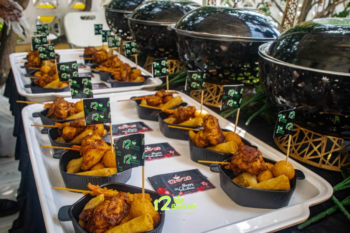 12BasketsHQ's tweet image. When it comes to unforgettable events, we don’t just show up; we show out!
From presentation to taste, we are the gold standard in event catering.

📞 Call us: 07040060000
🔖 Send us a DM to book your date now!

#SmallChops #Grills #SmallChopsInLagos #SmallChopsInAbuja #12Baskets