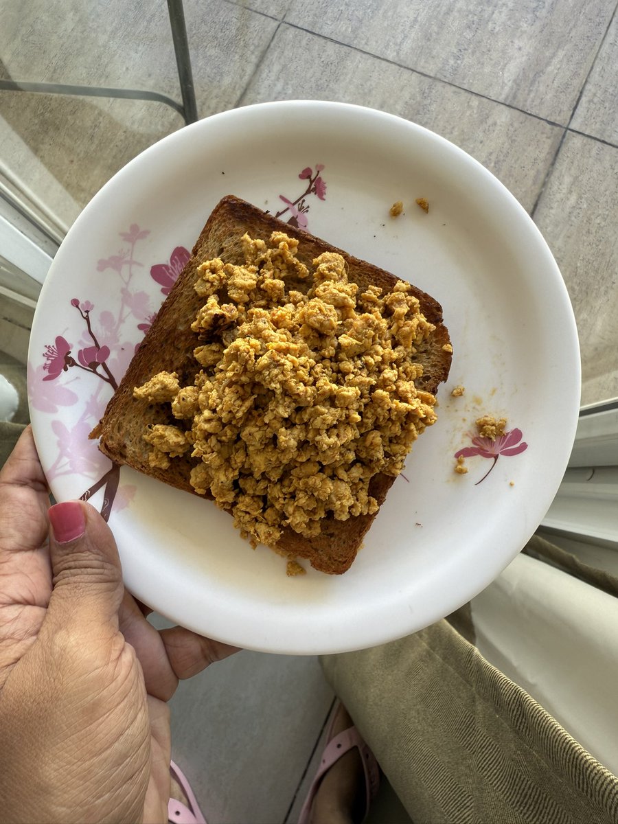 komalllr's tweet photo. Breakfast under 400 calories https://t.co/5Bn4OmmJHN