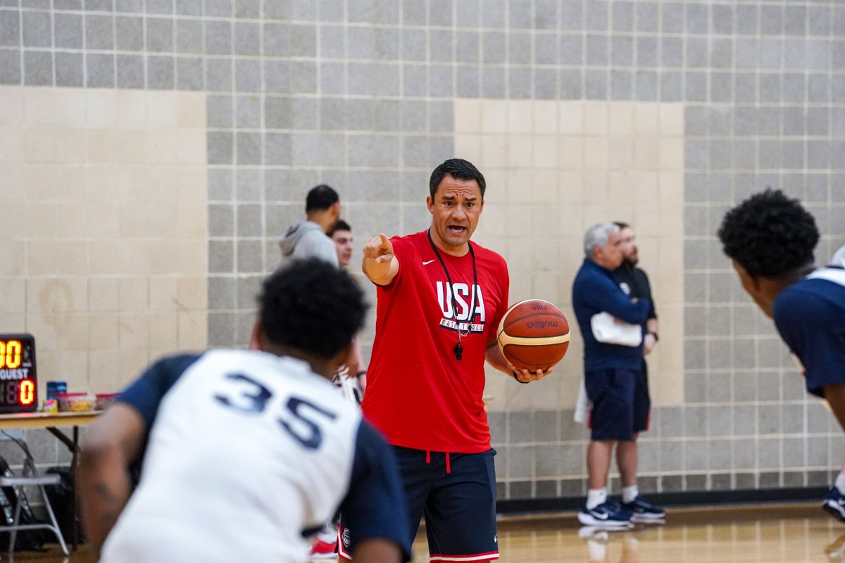 Dinos Trigonis (@trigonis30) on Twitter photo 2025 <a href="/usabasketball/">USA Basketball</a> Final 4 JMNT Mini-Camp Images:
Harvard-Westlake/Studio City CA head coach Dave Rebibo directs drills 2025 <a href="/usabasketball/">USA Basketball</a> Final 4 JMNT Mini-Camp Images:
Harvard-Westlake/Studio City CA head coach Dave Rebibo directs drills