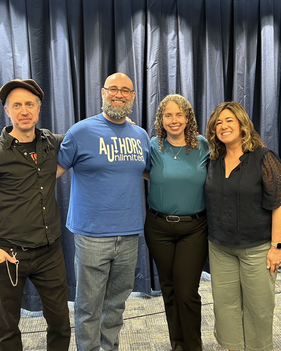 Had such a wonderful time yesterday at Authors Unlimited!!! Here's me with the fabulous Jen Calonita (whose new book Isle of Ever made the NYT list last week -- yay, Jen!), the incredible graphic novelist Mike Cavallaro, and organizer extraordinaire Derek Ivie!