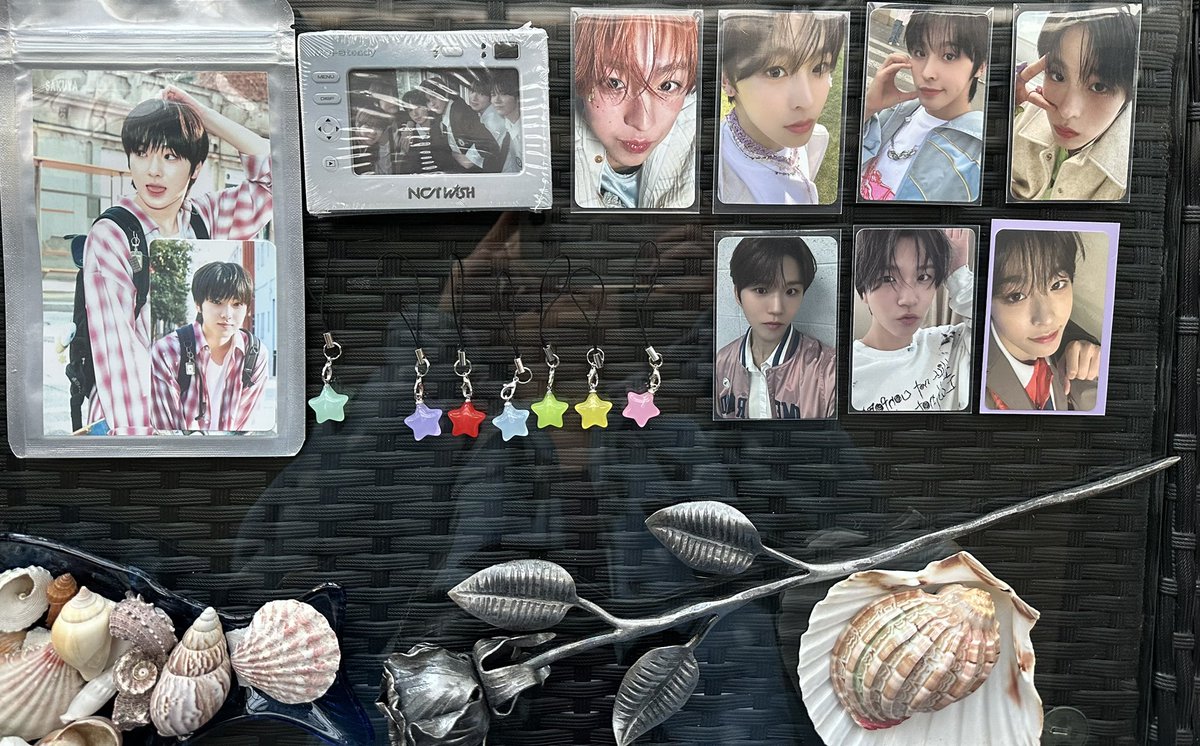MidoryforYushi's tweet photo. NCT WISH LOG IN MANILA FAN SUPPORT - @MidoryforYushi 

Only for Wishzens going to concert

🌟 like &amp; rt if you want
🌟 1:1 ratio
🌟 find me by my outfit in comments 
🌟 just approach me and say “MidoryforYushi”

#NCTWISH 
#NCTWISH_LOGin_MANILA https://t.co/ZXMjTZ6VQc