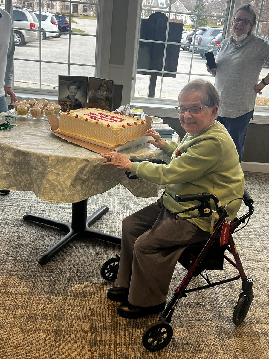 PhilKuemmel11's tweet photo. Blessed to be able to celebrate my Mom’s 92nd (!!!) birthday with her this weekend. Our family would not be what it is today without her. https://t.co/9C8oRZ62we