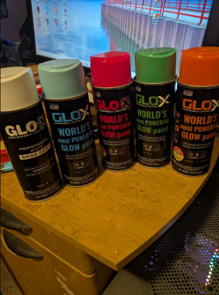PouncerD's tweet photo. @xCaliGrrlx  This is the new paint I got a cpl weeks ago, getting close to using it https://t.co/cGW923ptef