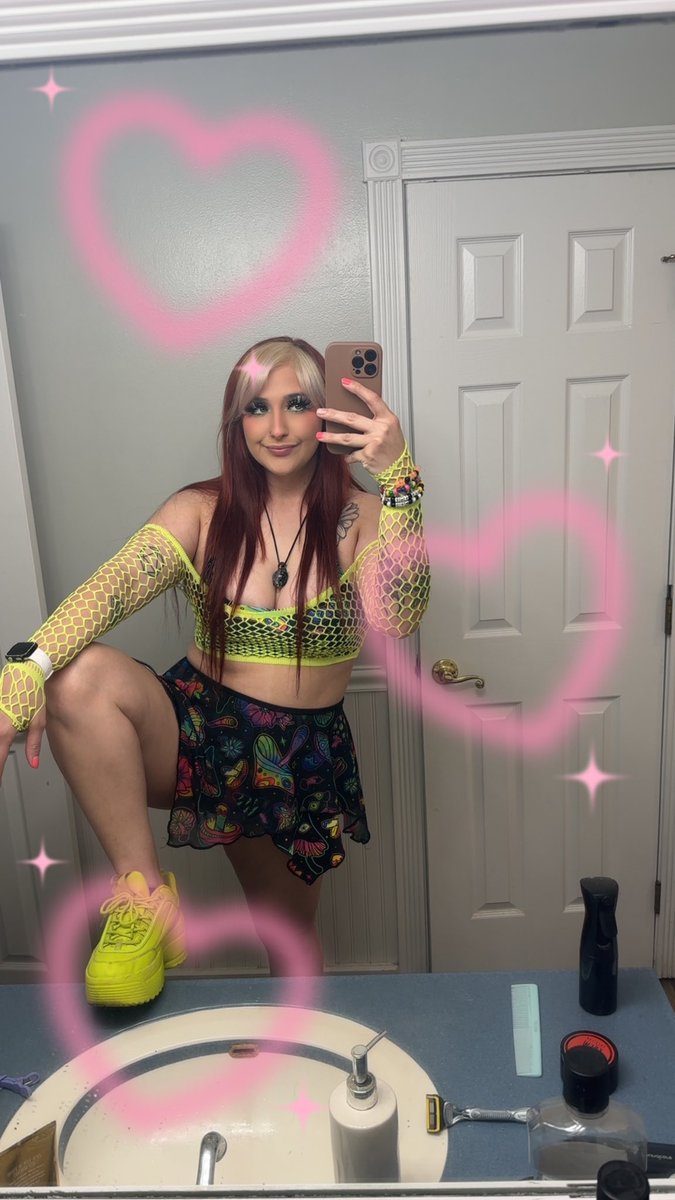 ditzydaisy🌼 tweet media