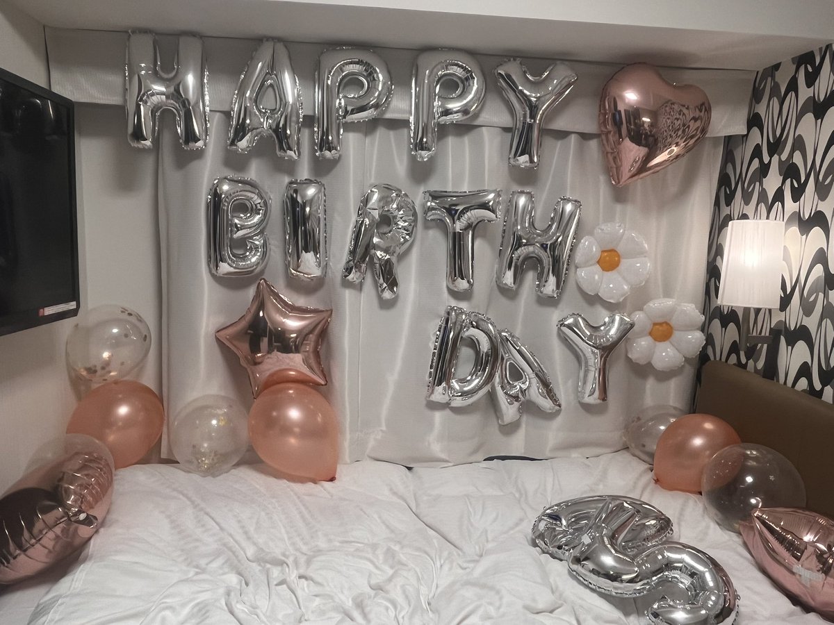 時差投稿...誕生日は1月なのでとっくのとうに迎えているのですが8年以上の付き合いになる友人と遅めな誕生日祝いをお互いにしてきました。

予定がずっと合わずようやく遊びに行けたのとお互い早生まれという事でわがまま叶えてもらえました〜この後はひたすらゴロゴロして楽しかった