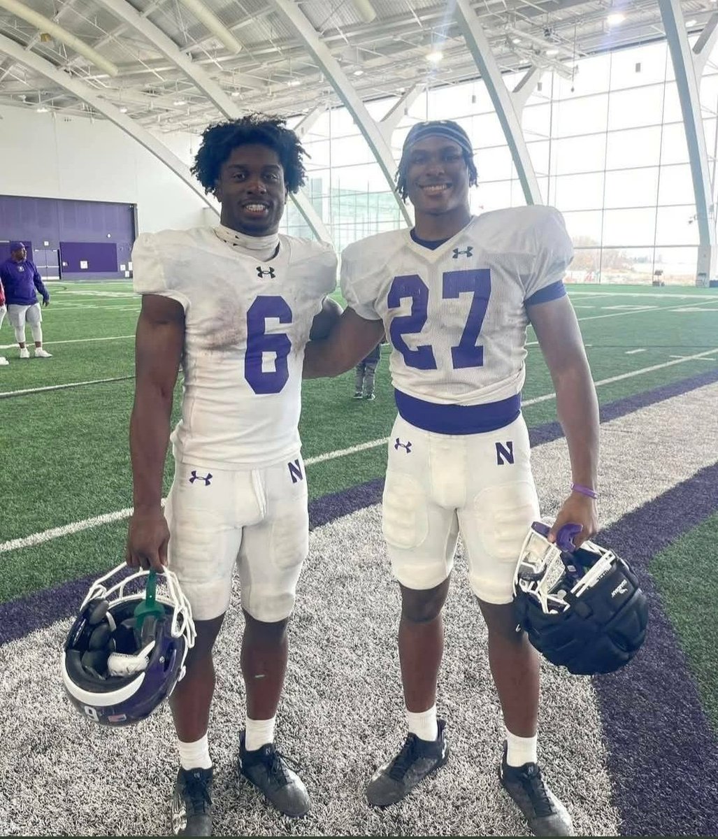 Daniel.Anderson (@danielkanderson) on Twitter photo Them 501 boys!!! All the way from the Natural State to the Chi!!! <a href="/BryantHornet212/">Bryant Hornet Football</a> <a href="/pulaskiacademy/">Pulaski Academy</a> Them 501 boys!!! All the way from the Natural State to the Chi!!! <a href="/BryantHornet212/">Bryant Hornet Football</a> <a href="/pulaskiacademy/">Pulaski Academy</a>