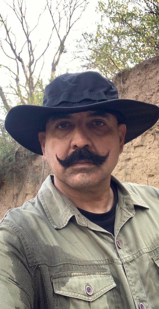 VJSWRITER's tweet image. Take not the path less travelled, 
Take the one not traveled at all,
And depart with only your footprints behind

(An odyssey into the Shivalik jungle’s sanctum sanctorum)