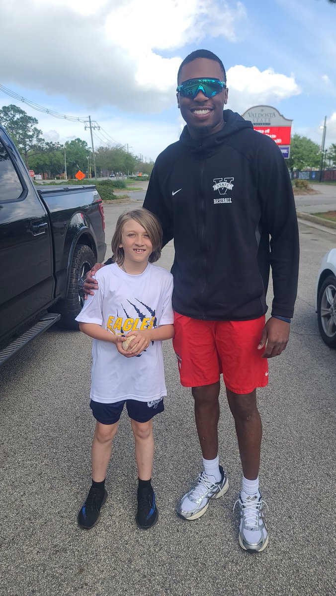 Coach_Lal (@coach_lal) on Twitter photo Thank you so much for taking the time out of your day to show love to my son! <a href="/dwightbanksjr/">DJ</a> <a href="/VSUBlazerMedia/">Blazer Sports Media</a> <a href="/VState_Baseball/">Valdosta State Baseball</a> ... Thank you so much for taking the time out of your day to show love to my son! <a href="/dwightbanksjr/">DJ</a> <a href="/VSUBlazerMedia/">Blazer Sports Media</a> <a href="/VState_Baseball/">Valdosta State Baseball</a> ...