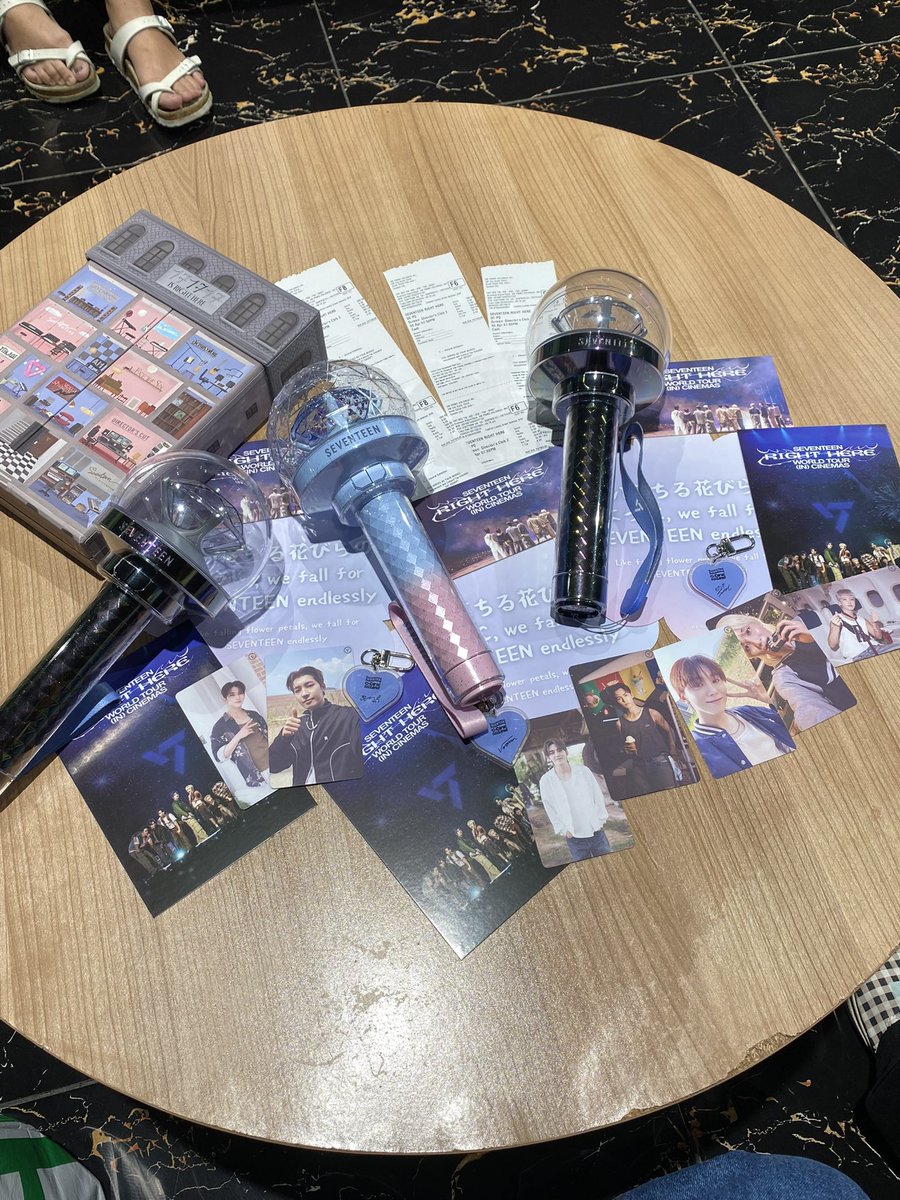 mrnluvssvt's tweet photo. thank you, @SebongCSE 🤍✨ Always a go to for Seventeen block screening events 🤟🏻

thank you din sa mga naka ajunice namin nina @jjkseven7 &amp; @jeonghanyyniee 😜🥳 til our next never ending aju nice with the boys 🤍 https://t.co/BOkfYmctpG