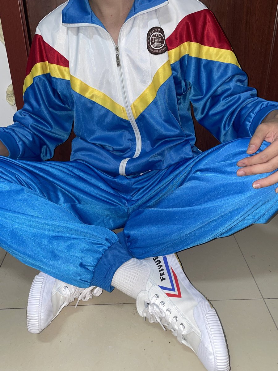 #西山校服 vs #铜仁一中校服