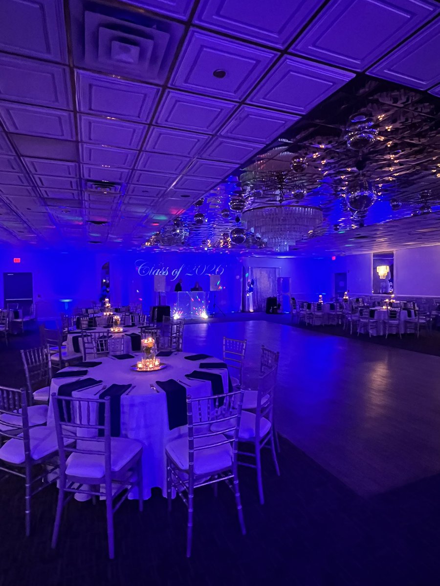 Mrs. Strauch tweet media