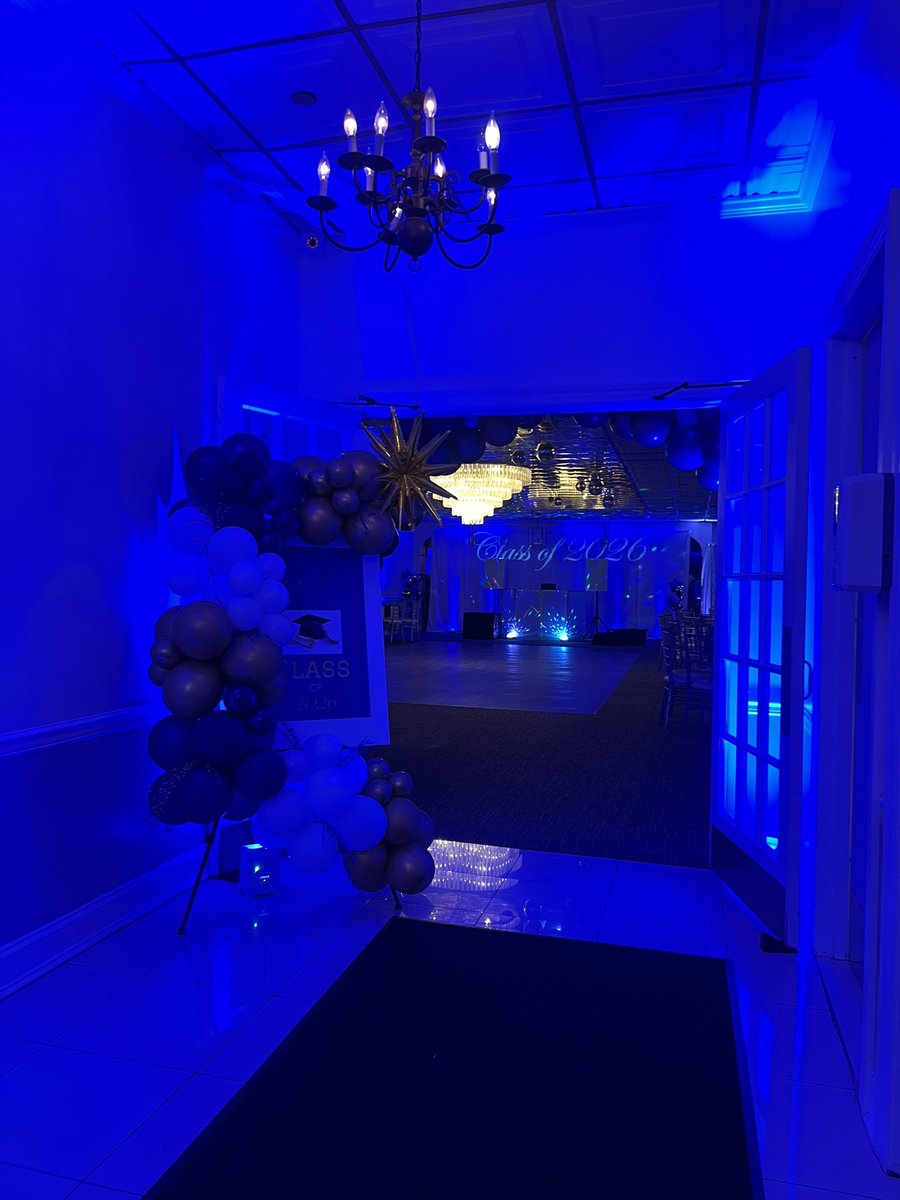 Mrs. Strauch tweet media