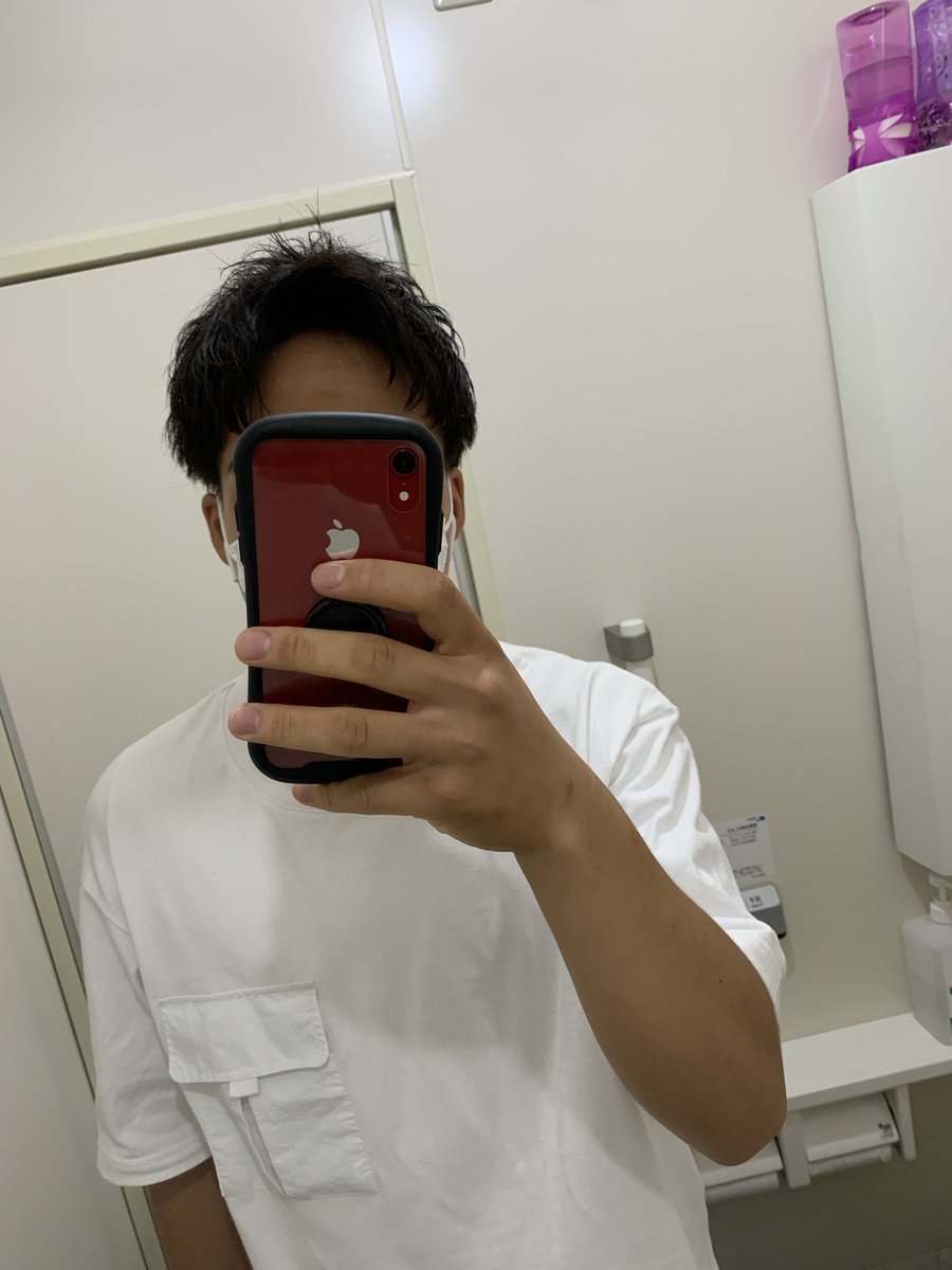 見せ合いしませんか？
#裏アカ女子と繋がりたい　#裏アカ男子と繋がりたい　#大阪友達募集中　#裏垢男子　#裏垢女子