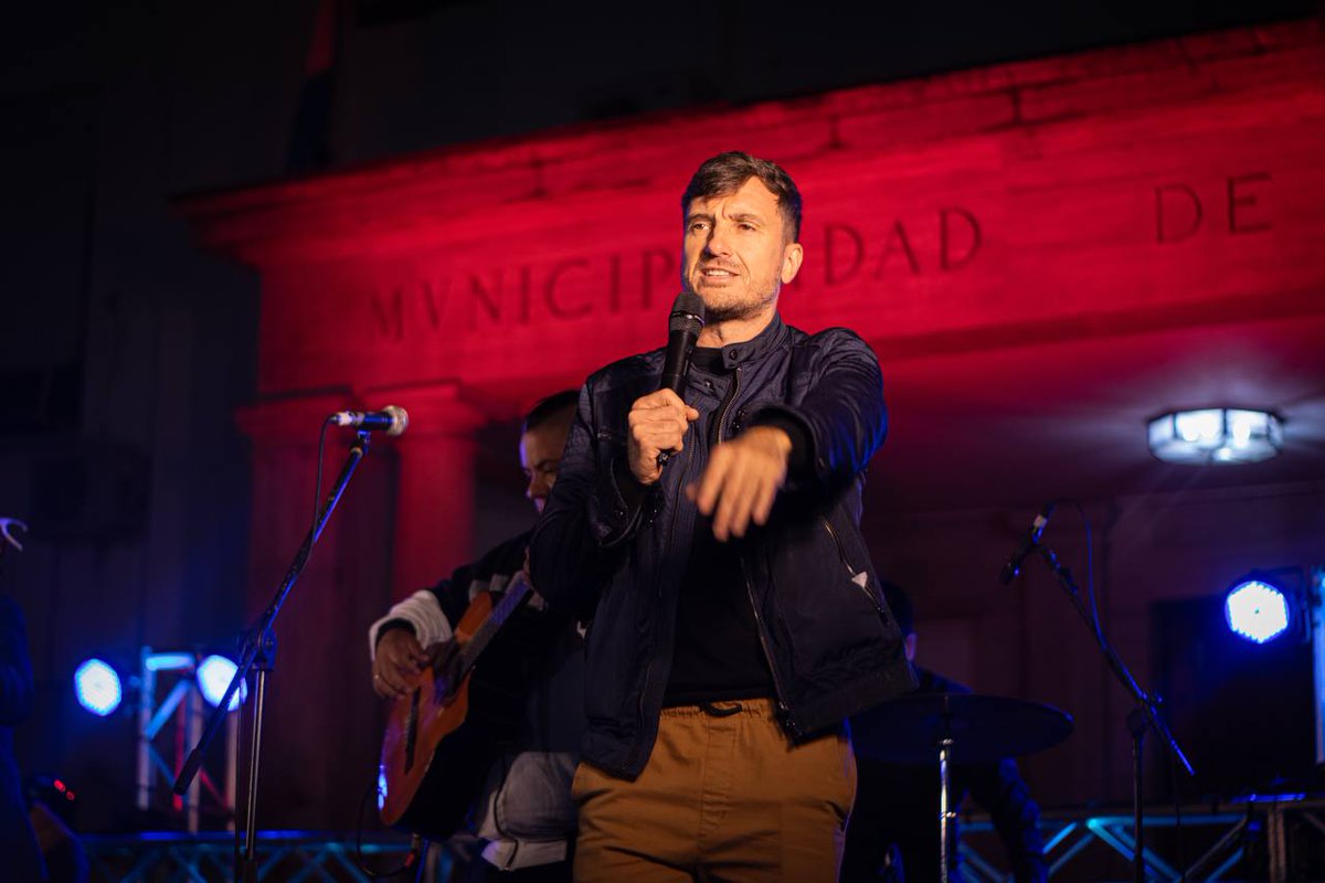 MUP_Moron's tweet photo. Así son los fines de semana en el Corazón del Oeste 

- 1er concierto de la Agrupación Sinfónica Municipal en la Catedral.
- Peña chamamecera en Plaza San Martín.
- 114 Aniversario de Villa Sarmiento.
- Muestra "Derivas. Memoría de Malvinas" en el Espacio Cultural Paracone. https://t.co/sUNpOm1tSM