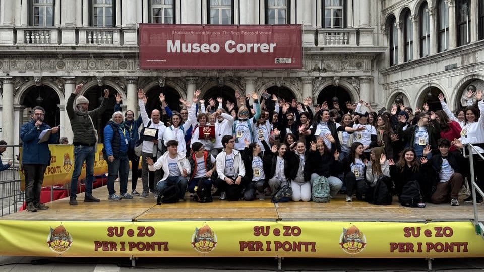 Laura (@_lauraorian) on Twitter photo Part of the group in the wonderful Piazza San Marco 😍 during the awards ceremony!
More than 12 km and 49 bridges …. getting chemical inspiration at every corner of Venice! <a href="/UniPadova/">Università di Padova</a> <a href="/CaFoscari/">Unive Ca' Foscari</a> Part of the group in the wonderful Piazza San Marco 😍 during the awards ceremony!
More than 12 km and 49 bridges …. getting chemical inspiration at every corner of Venice! <a href="/UniPadova/">Università di Padova</a> <a href="/CaFoscari/">Unive Ca' Foscari</a>