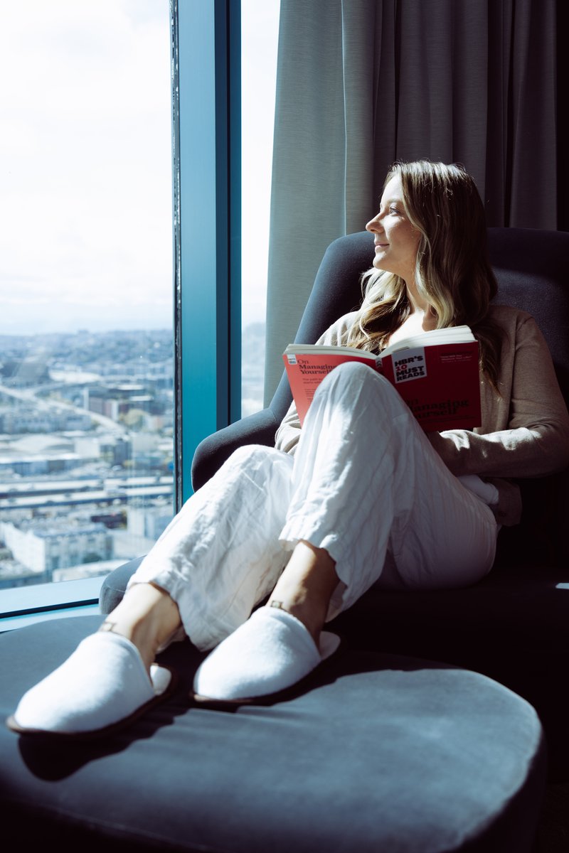 A city sanctuary like no other. Experience comfort and style in our inviting accommodations, where every detail is designed to make you feel at home.