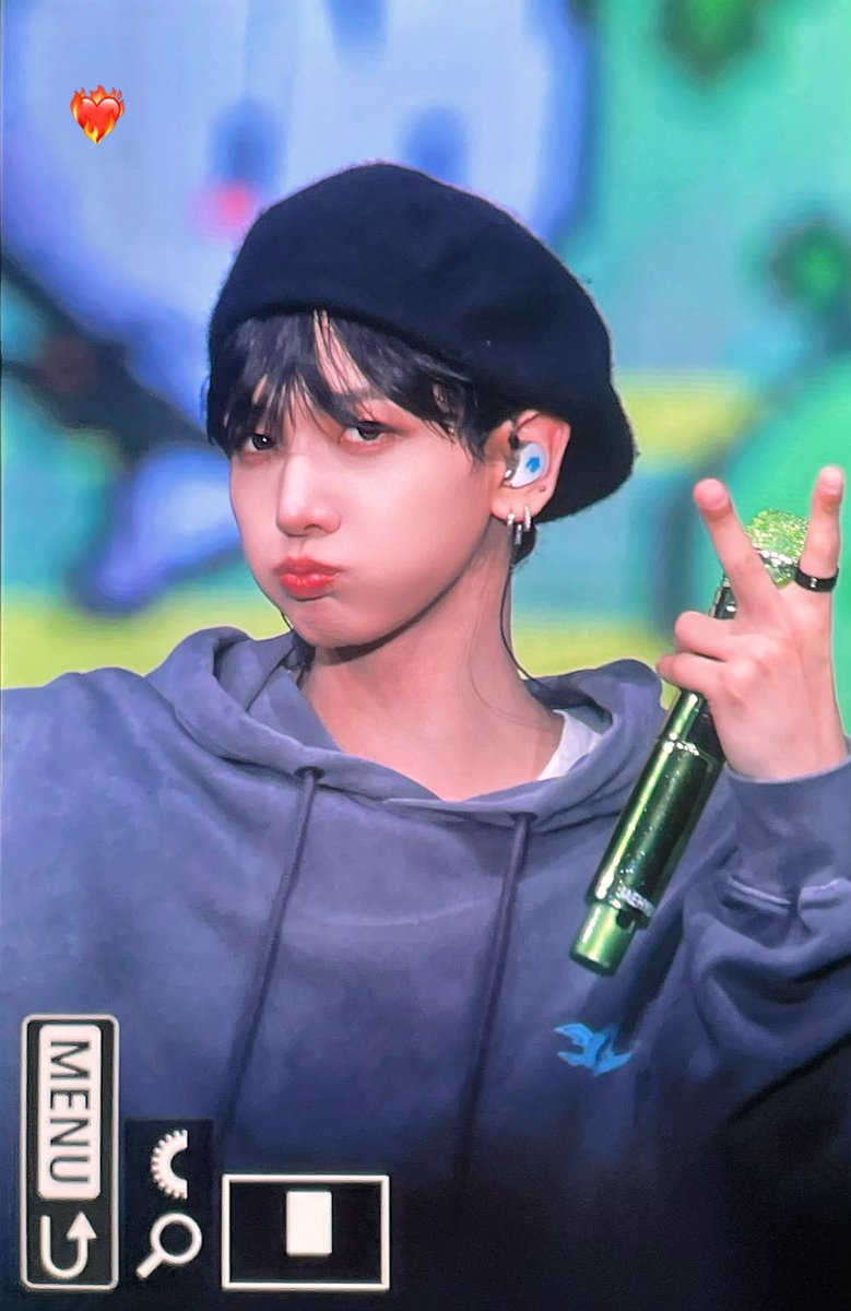 동그래지면 귀여운 템 장착하고 귀여움으로 밀어붙임 막