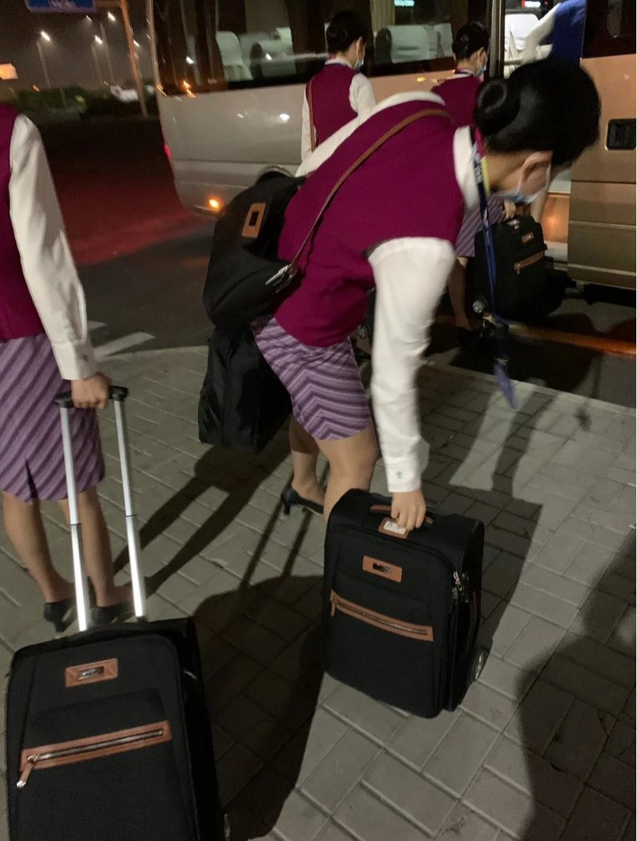 sushan03291's tweet photo. 又是这么晚下班，哇呀呀呀 https://t.co/OFGQOx5FIJ