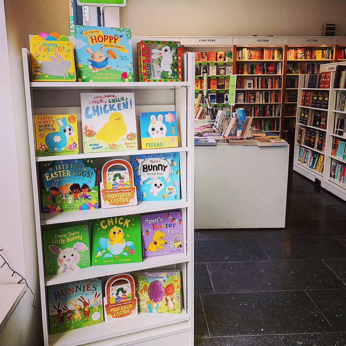 Gutter Dalkey 📚🍀📚 tweet media