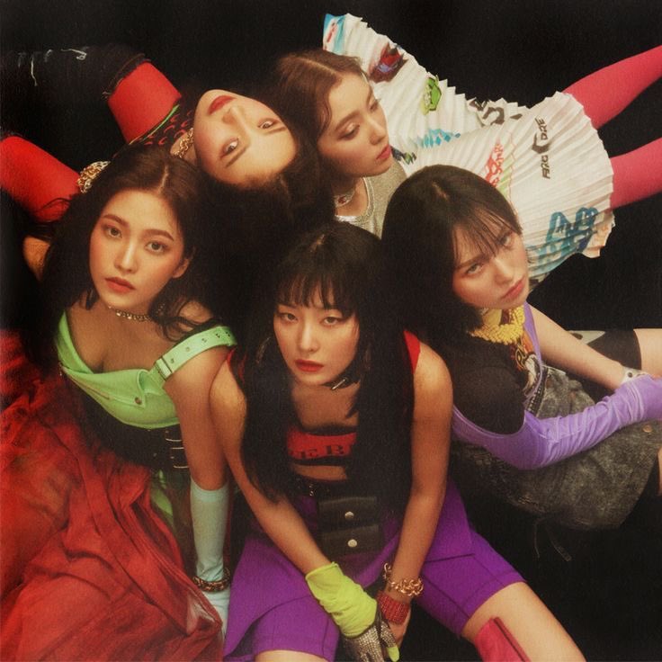 pussycota's tweet image. Te provando que 2019 foi a época de ouro do kpop