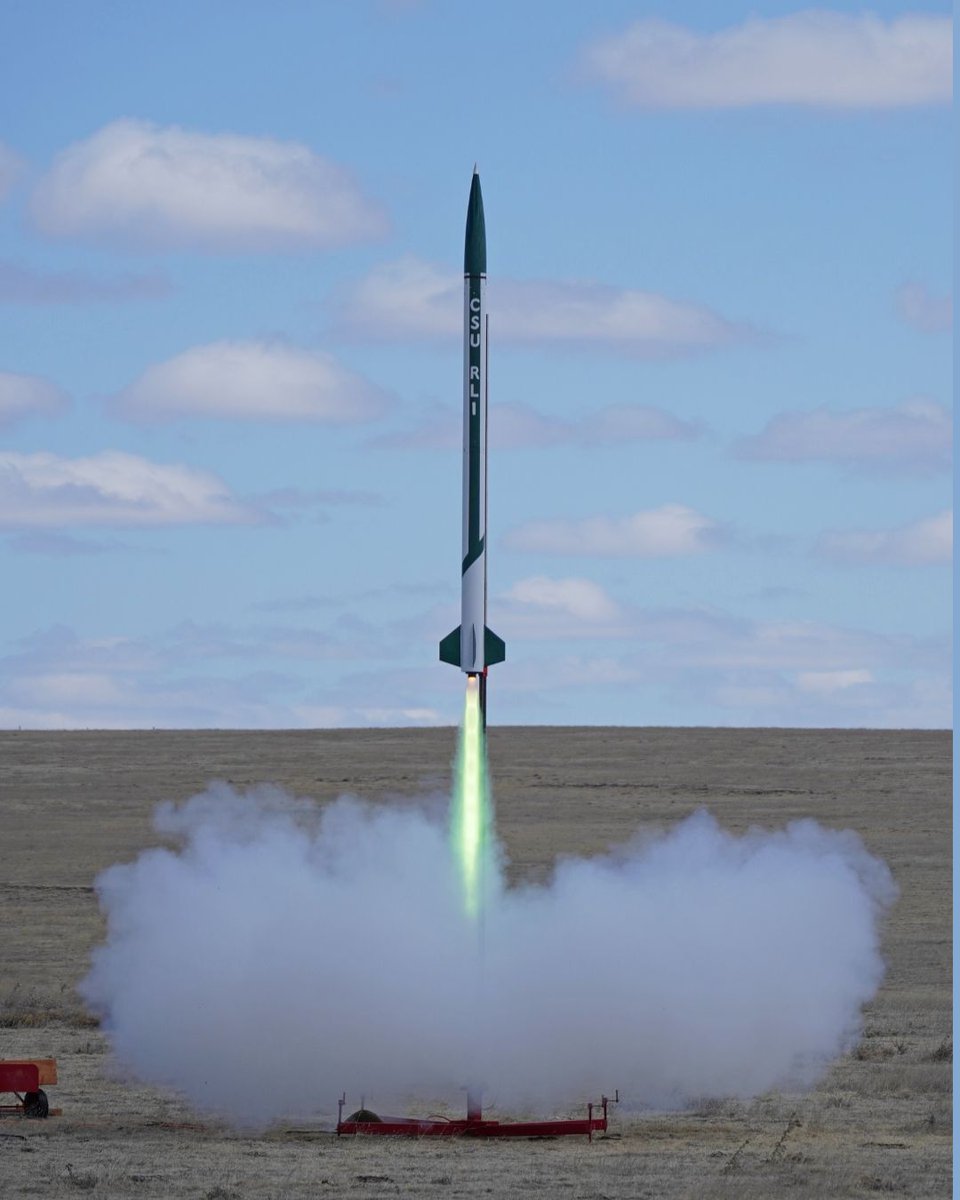 CSU_USLI's tweet image. Yesterday, the Ram Launch Initiative team successfully completed our second and final pre-competition full-scale launch! Our 12-foot, 60-pound rocket with a functional payload soared to an estimated 4,820 feet and was successfully recovered.