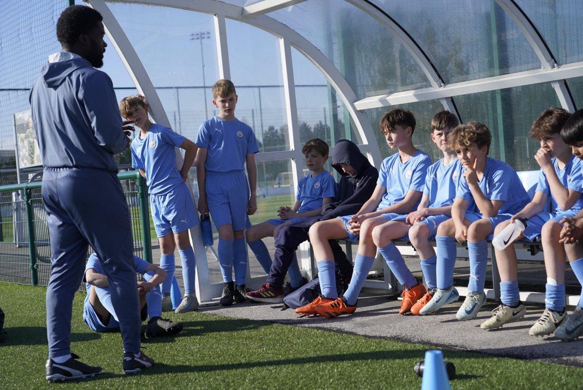 That wraps up our experience at the Etihad Campus. An intense couple of days of technical training at one of the best training centres in the world. City coaches are always top grade - so thanks for having us again!